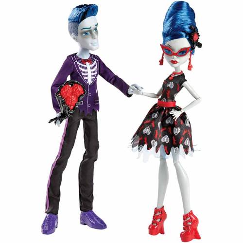 lululilacdoll:

I apologise if anyone’s already posted about this, but the Ghoulia and Slo Mo 2-pack popped up on Australia’s TRU website today!