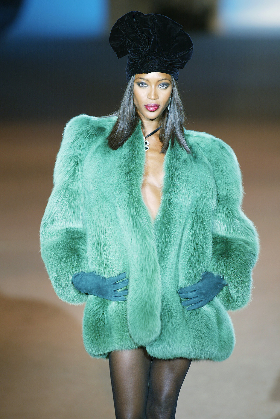naomi at yves saint laurent haute couture spring/summer 2002.