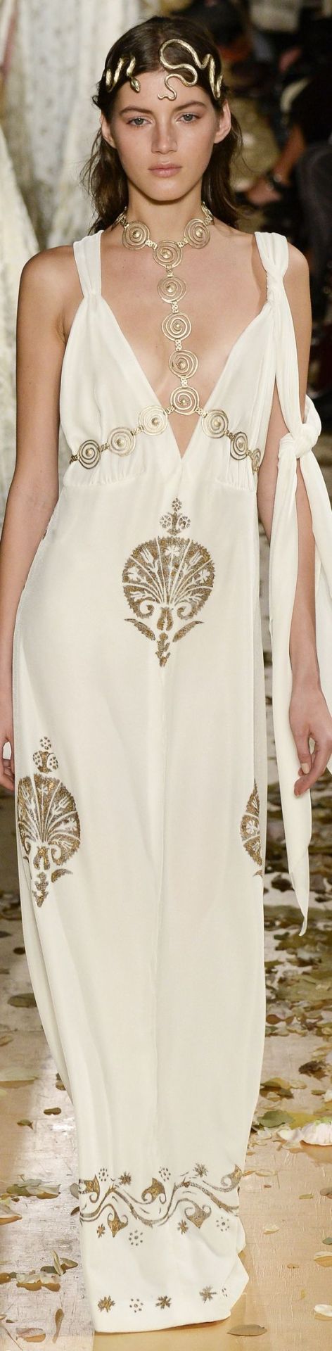 Valentino spring 2016 Couture