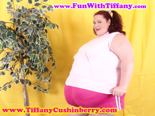 Cute and sporty, but oh so fat!Love at www.FunWithTiffany.comMy Website: www.TiffanyCushinberry.comSee Me LIVE On My Webcam:  http://justbbwcams.com/bbwtiffany/model/4948c269efcb283f7ca472be756608b47c138f4e