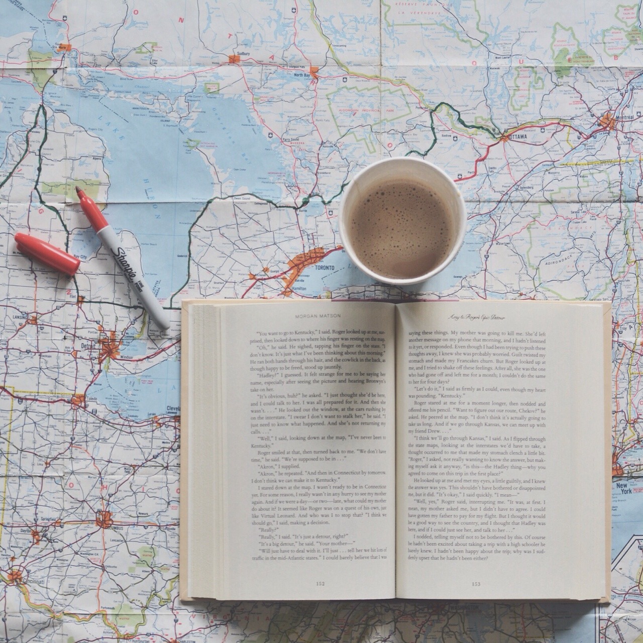 insidethebookreader:

Road maps and books.