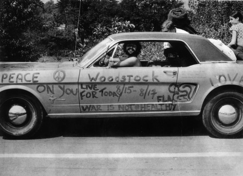 Festiwal Woodstock 1969 - kontrkultura hippisów