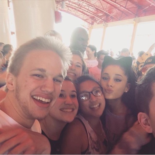 Ariana with fans in Orlando today