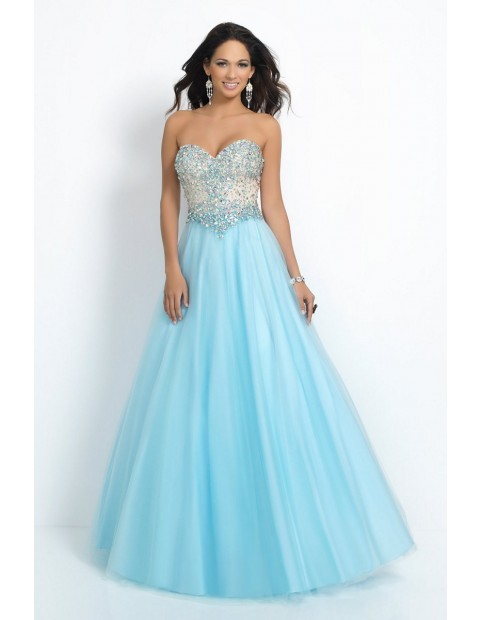 Hot Prom DressesA lavish spread of colored gems and crystals... prom dress April 12, 2015 at 05:42AM