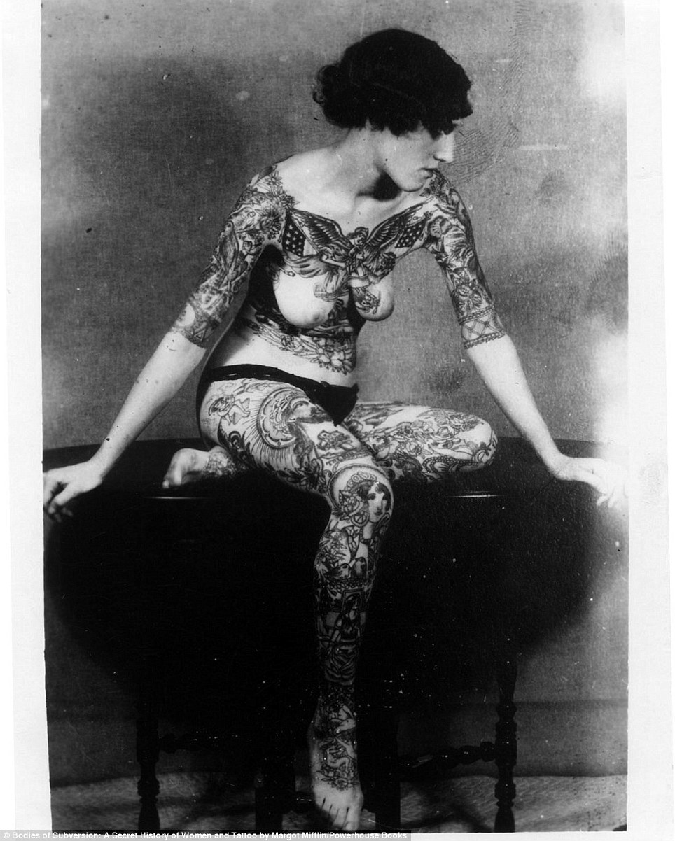 mysweetelizabeth:

White slave tattooed by her native American family 1920’s
