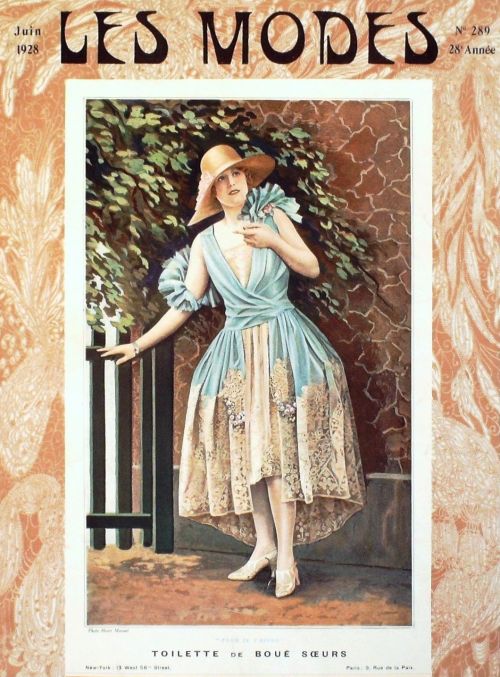 sydneyflapper:

Boué Soeurs robe de style, June 1928