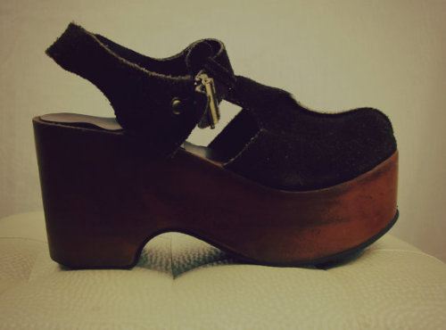 hippie shoes on Tumblr