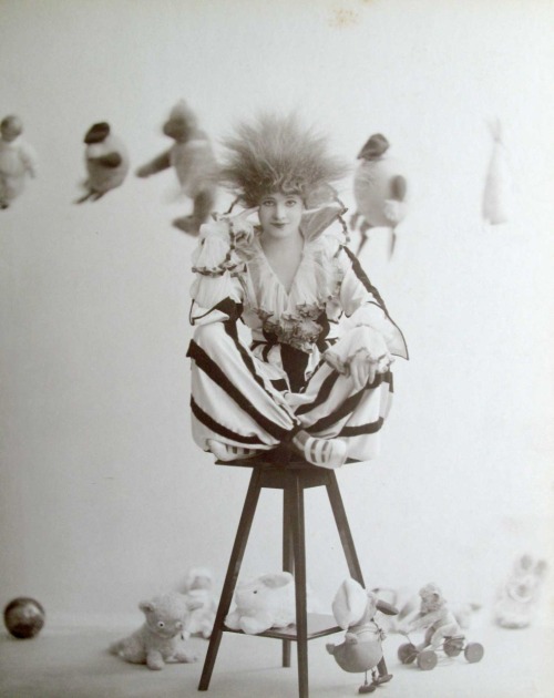 Gertie Millar, c. 1915.