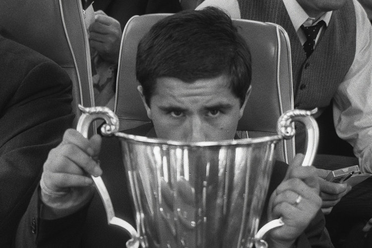 Gerd Müller with the Cup Winner’s Cup in 1967. Bayern München beat 