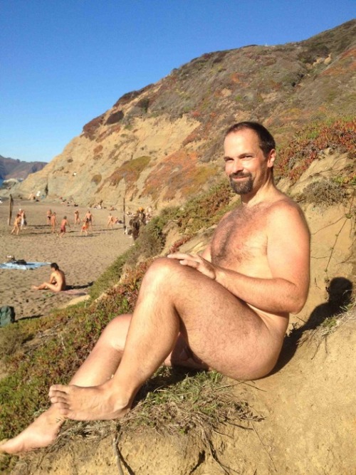 dailyposterior:

Steve at Baker Beach in San Francisco