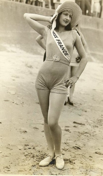 French nudist colony junior beauty contest
