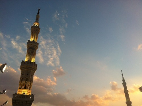 المسجد النبوي Tumblr_mvyqt07rEG1rl2765o3_500