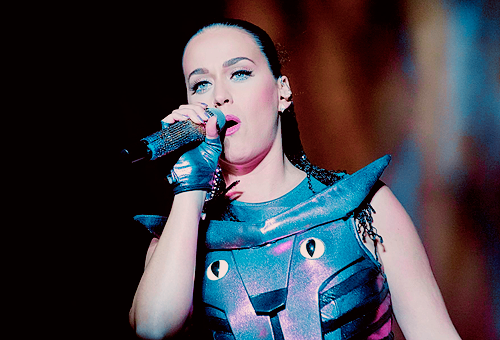 Katy Perry >> The Prismatic World Tour - Página 9 Tumblr_nvra93D53d1tz78fxo3_500