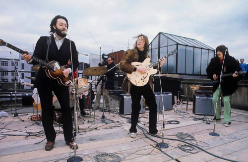 The Beatles Apple Rooftop Concert - 1969 London