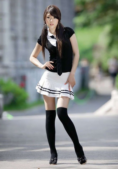 Asian schoolgirl white panty