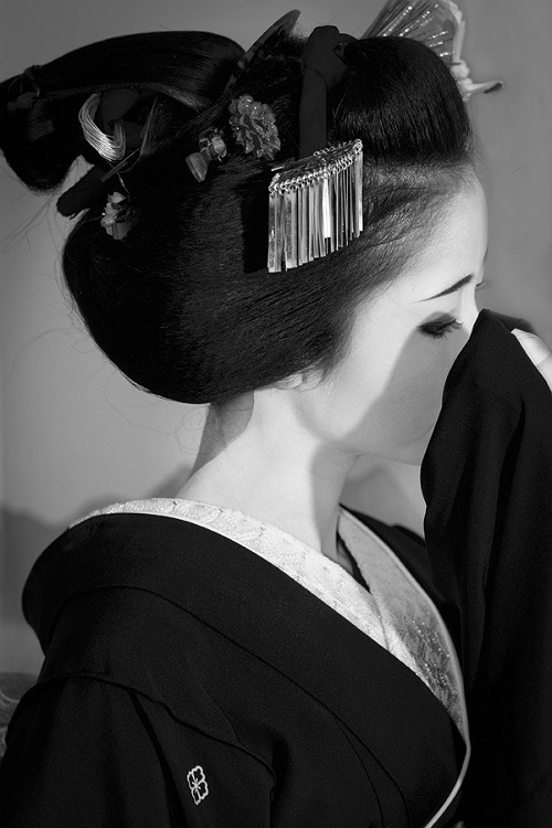Traditional geisha Tumblr_mv9yamQM2Q1s1txboo1_500