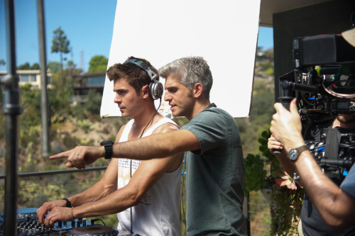 

The search for the perfect shot. ‪#‎WAYF‬ ‪#‎MCM‬

